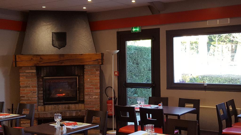 Ibis Dieppe Le Val Druel Exterior photo